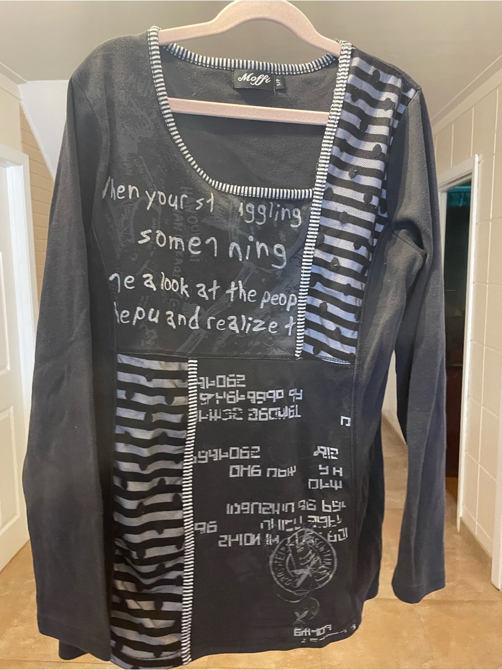 Y2K Black Graphic Long-Sleeve Women's Top